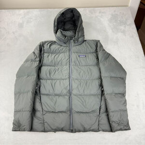 Patagonia NWT Men's Size Medium Silent Down Puffer Jacket 27930 w/Flaws